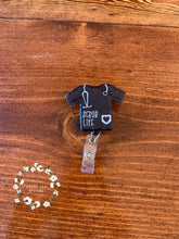 Load image into Gallery viewer, Scrub Top Glitter Badge Reel