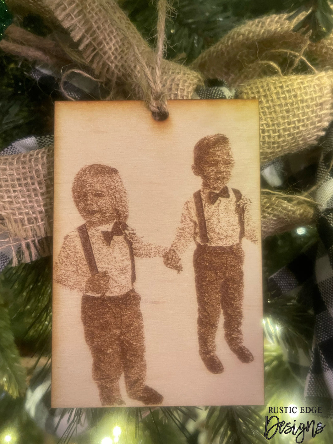 Engraved Wooden Picture Ornaments